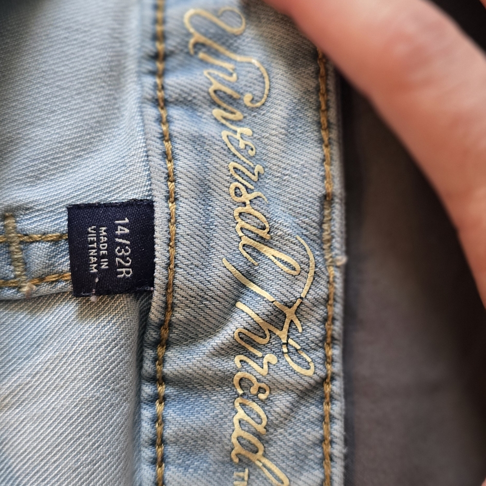 Universal Thread Light Blue Jeans